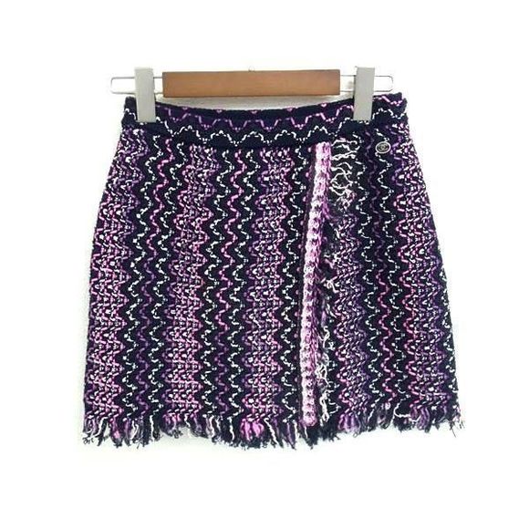 Chanel 21P P70494 Coco Mark Tweed Setup Cardigan Skirt 38 Clothing - Picture 4 of 10